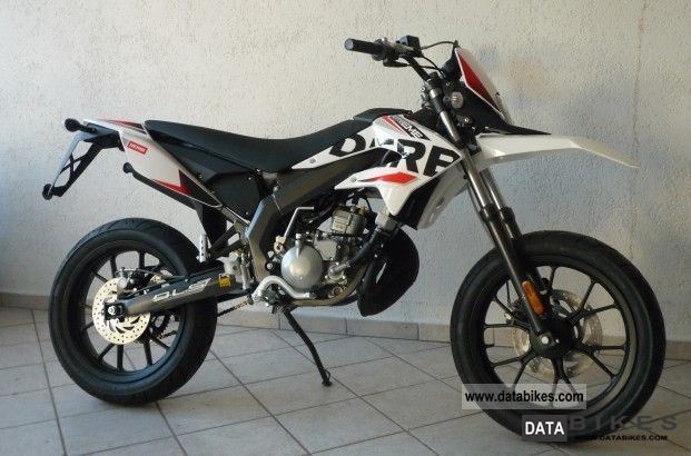 derbi__senda_drd_x_treme_50_sm_supermoto_2011_1_lgw.jpg