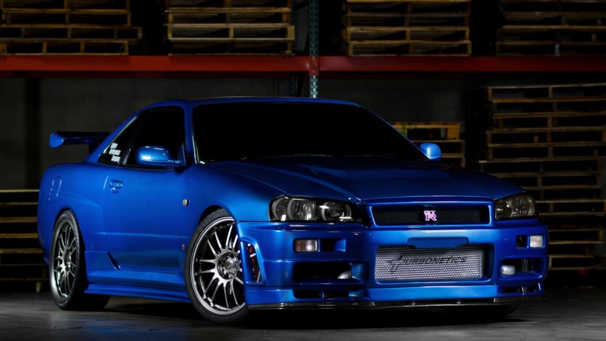 nissan_skyline_gtr_r34_blue_front_view_9