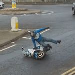 fail-scooter-rage.jpg.06a904431dc774b84e7b2d7b98bd956d.jpg