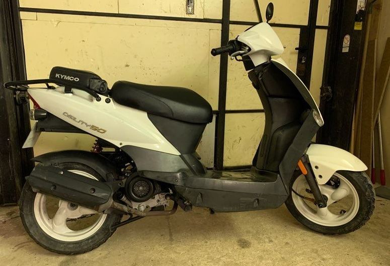 scooter_2.jpg.5c63d3fd61cdbf091fc871417c1778b1.jpg