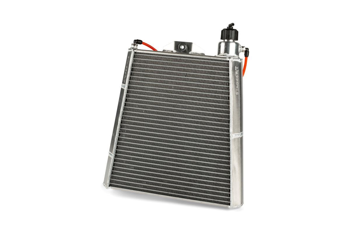 radiateur-en-aluminium-stage6-r-t-oversize-piaggio-zip-sp1.jpg.976cdc49fcb31e40910c416b32409907.jpg