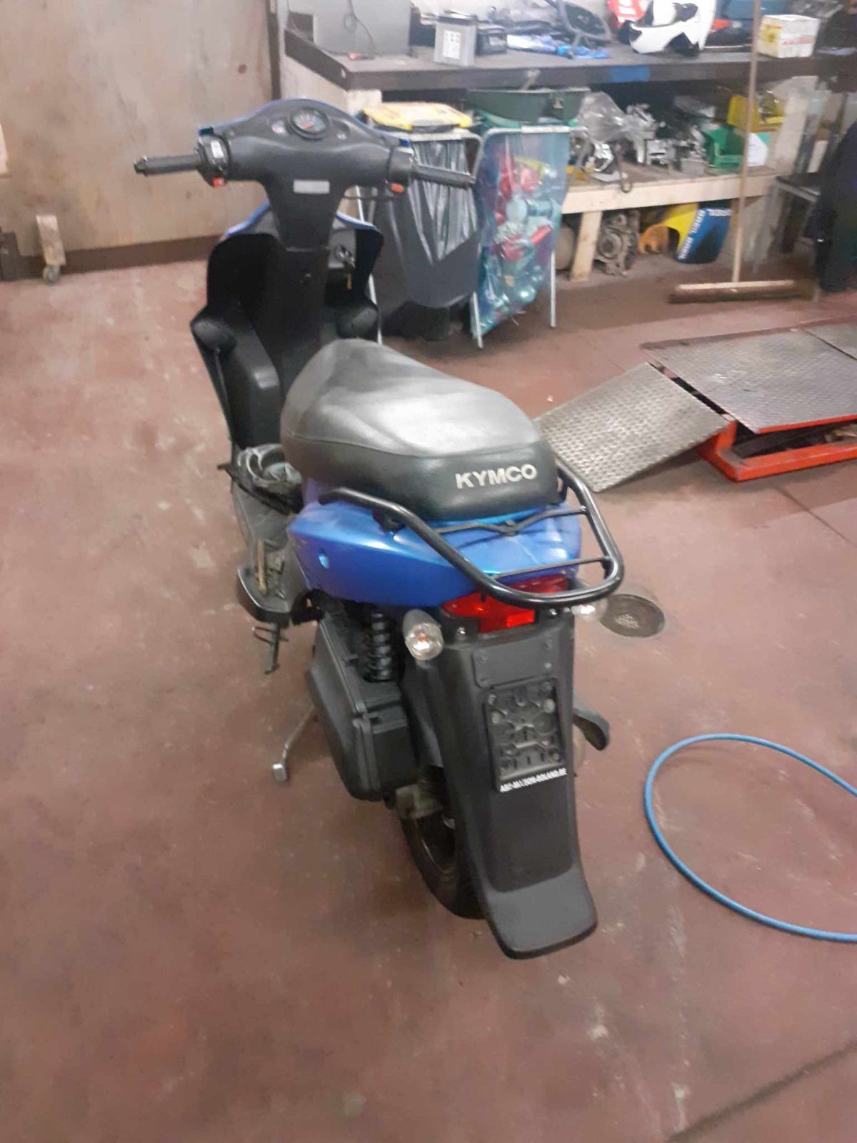 165354682_Kymco2.jpg.28e604e5f5a14b7261dd95b96f4fe20e.jpg