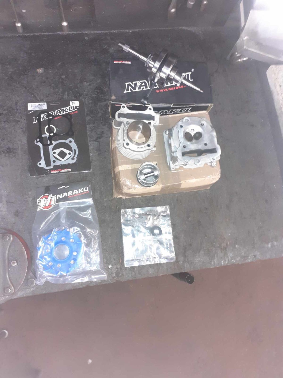 396963275_PicesKymco.jpg.85dc433189af7777dfe92220929c69da.jpg